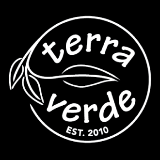 Terra Verde Candle Pour